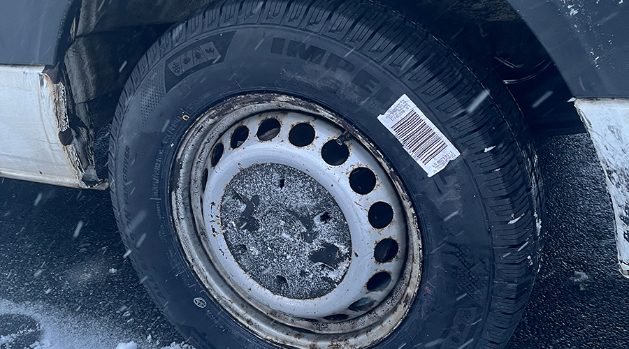 Schnelle Hilfe bei einer Reifenpanne in Rottweil. Sanovi Reifennotdienst - 24h Notruf +49 (0) 176 862 897 26 Schnelle Hilfe bei einer Reifenpanne in Rottweil. Sanovi Reifennotdienst - 24h Notruf +49 (0) 176 862 897 26